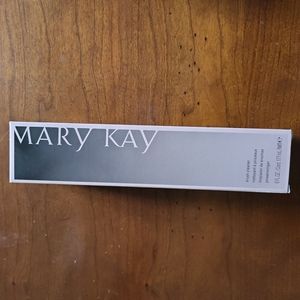 Mary a Kay Brush Cleaner
